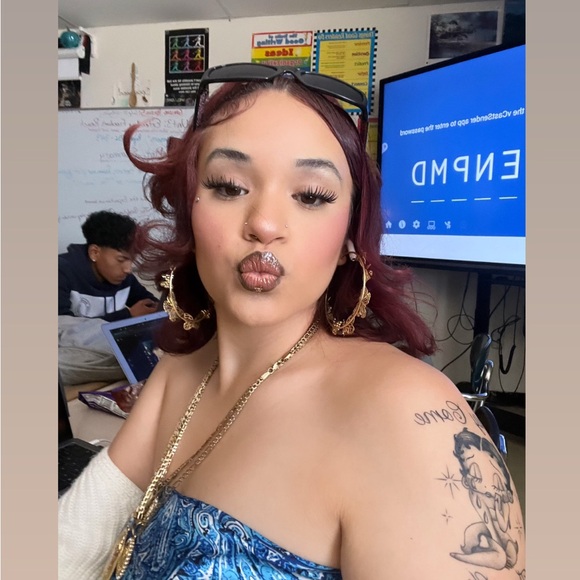 Meet your Posher, Yanette - Picture 4 of 10